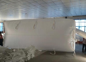 Dry bulk liner